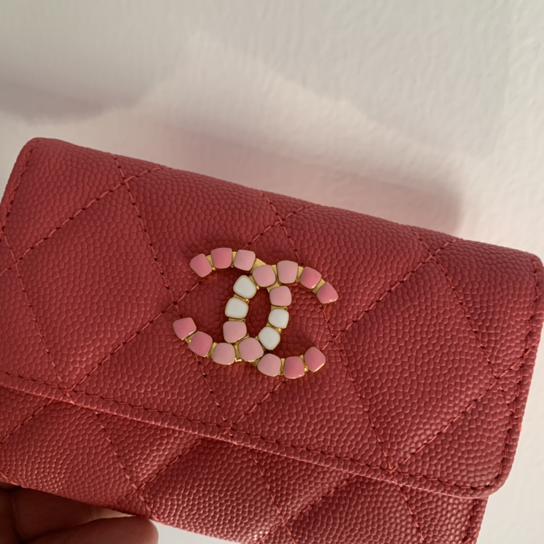 芸能人愛用Chanel シャネル 実物の写真 N品スーパーコピー財布代引き対応国内発送後払い安全必ず届く優良サイト